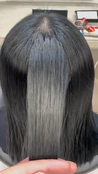 光に当たると青みがわかります
ぜひ 