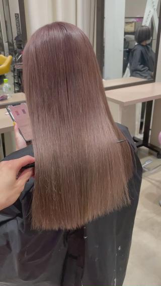 ロング カラー ヘアアレンジ 🧸ハイトーン🧸 ゆっきー🧸のヘアスタイル