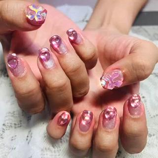 半年ぶりのお客様♡

また出来るようになって嬉しい

毎回可愛い系ネイルです

#ピンクネイル
#リボンネイル
#ハートネイル
#マグネットネイル 
#ミラーフレンチ 
#柏ネイルサロン 

＊有料パーツ有 