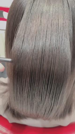 セミロング カラー パーマ 金井 郁弥のヘアスタイル
