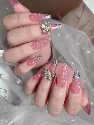 ネイル エンジェル ヒーリング 矢場町店のネイルデザイン