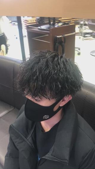マッシュに波巻きスパイラル
#波巻きパーマ
#センターパート
#メンズパーマ
#ツイストスパイラル
#波巻きスパイラル
#ニュアンスパーマ
#無造作
#吉祥寺