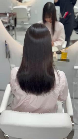 セミロング 美髪縮毛矯正／ツヤ 髪カラー🫧つばさのヘアスタイル