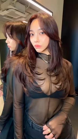 ロング カラー 中韓🇨🇳🇰🇷 🤍TAKAHIROのヘアスタイル