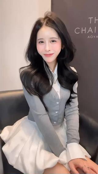 ロング カラー 中韓🇨🇳🇰🇷 🤍TAKAHIROのヘアスタイル