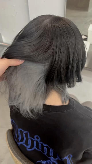 silver 　ブリーチ2回必須です 