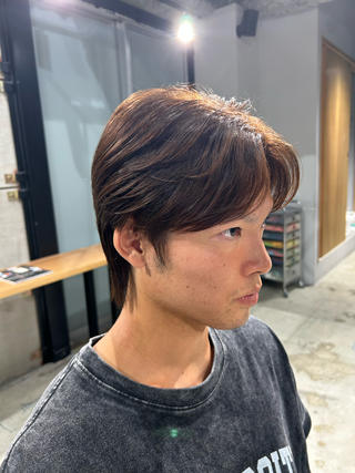 すぐ伸びるからこそ安くリタッチしたい！

ブリーチなしの茶髪リタッチ

【気に入って頂いたスタイルは、ハートマークをしてご提示ください】(原宿/リタッチ/リタッチカラー/茶髪/メンズカット/カット/メンズパーマニュアンスパーマ/フェザーパーマ/フェザーカット/ビジネスヘア/就職ヘア/ブリーチ/眉毛/バーバー/フェード/韓国/海外風/髪質改善/スパイキーショート/ツイストスパイラル/波巻き/波巻きパーマ/常田大輝/ツイスト/波巻きスパイラルメンズサロン/スペインカール/ヘッドスパ/ダウンパーマ/髪質改善/表参道/神宮前/渋谷） 