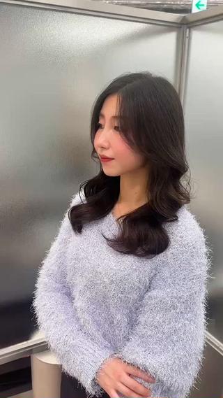 セミロング パーマ ARMONY大阪店 コテ巻き風パーマのヘアスタイル