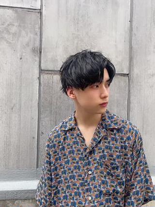 それぞれのファッションに合った
ヘアを提供します!!