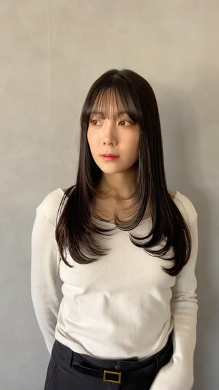 レイヤーカット/ミディアムレイヤー/大人ヘア 