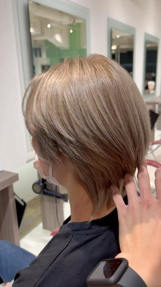 ショート カラー ヘアアレンジ 【艶カラー】石山拓人 /ブリーチのヘアスタイル