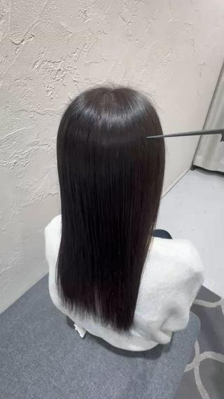 ロング LyriQ所属・池戸 梨衣のヘアスタイル