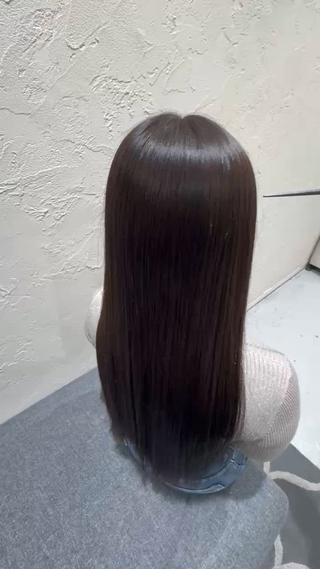 ロング LyriQ所属・池戸 梨衣のヘアスタイル