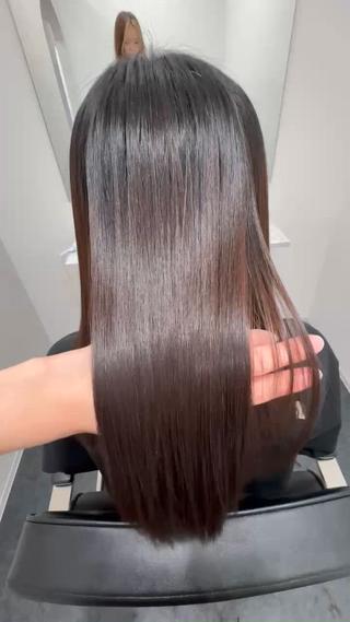 ロング AI KIのヘアスタイル