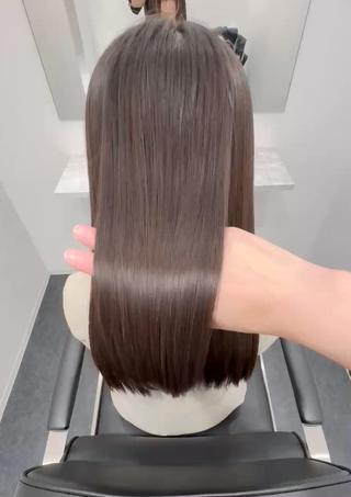 ロング AI KIのヘアスタイル