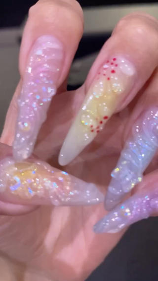 ネイル 舞鶴 奈々美のネイルデザイン