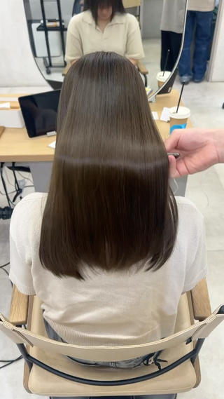 髪質やお悩みに合わせてトリートメント選びます
ホームケアもお伝えします！！ 