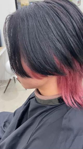 ブラックピンク
全体ブリーチ+デザインカラーはデザインカラーワンポイントに対して+2200円