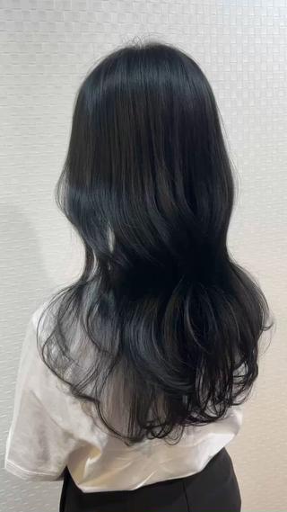 ロング カラー 柔らか垢抜けｶﾗｰと ｶｯﾄ🫧ASUKAのヘアスタイル