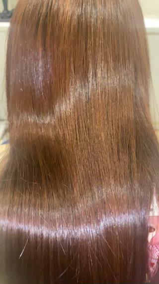 カラー 佐々木 恵のヘアスタイル