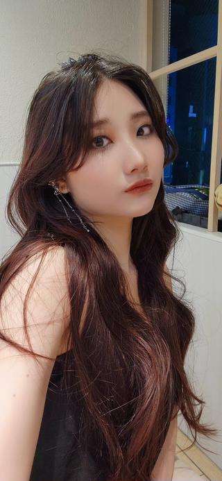 ロング Nanako。/韓国 ハッシュカットのヘアスタイル