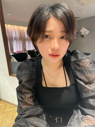 ショート カラー Aster 店長 れおん✂️のヘアスタイル
