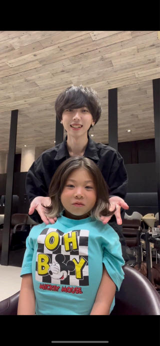 ショート 他店で断られた方歓迎 ブリーチ縮毛矯正のヘアスタイル