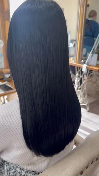 極上髪質改善
美髪ストレート
BLACKカラー 