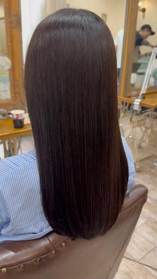 極上髪質改善
美髪ストレート
ロングレイヤー 