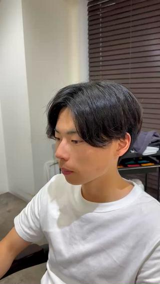 before 暑さ脱却!すっきりイメージチェンジします
カッコイイしか作れません
パーマスタイル大得意なので是非お任せください
#メンズカット#メンズヘア#メンズパーマ#メンズカラー#センターパート#ハンサムショート#メンズミディアム#メンズボブ#波巻き#波巻きスパイラル#波巻きパーマ#スパイラルパーマ#ツイストスパイラル#ウルフカット#無造作パーマ#横浜美容室#関内美容室#横浜#関内