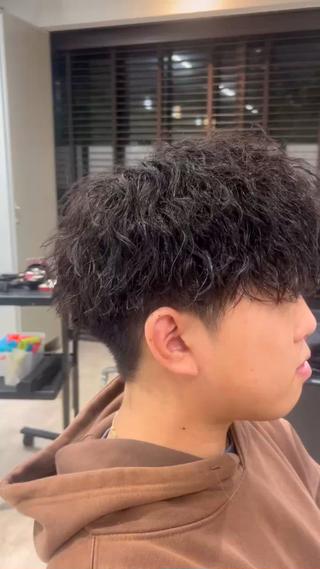 パーマ メンズ メンズパーマ×カラー ×新宿　　裕世のヘアスタイル