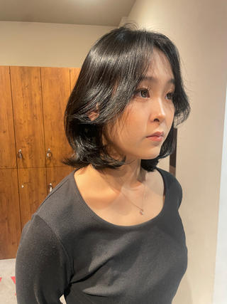 ショート 海外レイヤー/赤み 消しカラー/上原聖奈のヘアスタイル