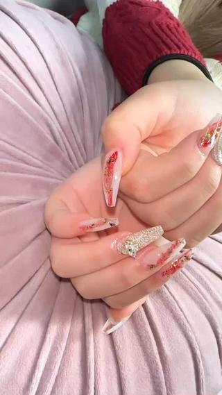 ネイル 上原 海梨のネイルデザイン