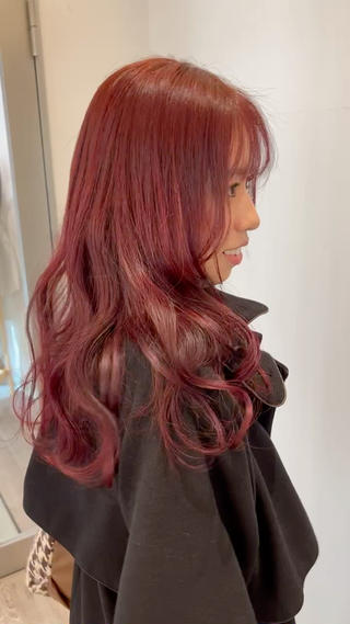 ロング カラー ミディアムレイヤー/ 艶カラー🎀 emiのヘアスタイル