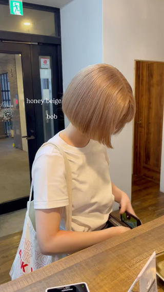 honey beige / mini bob 

※ブリーチ2回必須です

丁寧なブリーチ施術でダメージを最小限にしてまとまりあるハイトーンヘアに
お客様の髪質やお悩みに合わせた施術とファッションに合うスタイルをご提案いたします！
カットでおさまるボブ、まろやかハイトーン得意です！ 