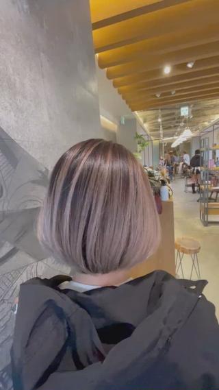 ミディアム ハイライトバレイヤー ジュ＆縮毛矯正✨櫻野のヘアスタイル