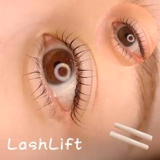 𓈒𓂃𓈒𓂃
crescent moonロッドはよく使います可愛いデザインに仕上がるのと、根本からもあげながらカールも付くのでオススメです!
どんな目元でも合うなと思います!目のカーブが強い人、二重のひと、一重の人にも置く場所によって上げ方も変えれるので唯一無二のロッドですね
下はUカールロッドを使っております
#まつ毛パーマ#ラッシュリフト#LashLift#crescentmoon#プライベートサロン#完全個室サロン#リフエク#ユアトルン #白金高輪 #広尾#白金 #芸能人御用達サロン