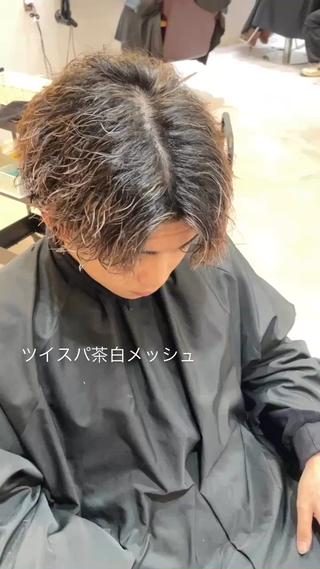 ミディアム マツモト カケルのヘアスタイル
