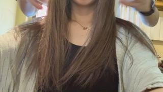 りんご幹細胞トリートメントの効果実験
一目瞭然！！まとまってる方がりんご幹細胞トリートメント
広がってる方は普通のトリートメントです
髪に栄養を与えていきましょう！！ 