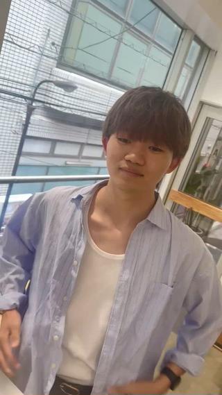 グレー系カラー

透明感爆誕です 