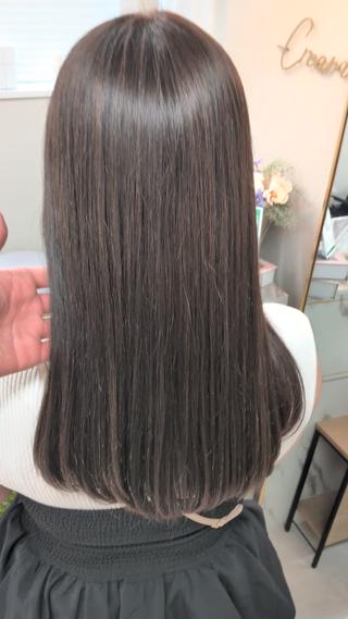 【髪質改善超えの艶髪へ】
こんなお悩みはありませんか?
「カラーを繰り返して髪がパサつく...」
「トリートメントの効果をもっと長持ちさせたい!」
「広がりやうねりを抑えて、手触りの良い髪になりたい!」
そのお悩みを、最新の**髪質再生トリートメント『バイカルテ』**とプロのカット・カラーで解決します!