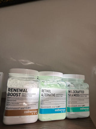   
ハイドロジェリーマスクから
NEWシリーズ

当サロンでは、
全15種類お取り扱いしております

秋は肌がゆらぎやすく、乾燥や肌トラブルが多い時期です…
#ハイドロジェリーマスク
をプラスで肌ケアしませんか？

肌悩みに合わせたり、その日の気分でお好きなマスクも選べます

是非、ご体感下さいませ 