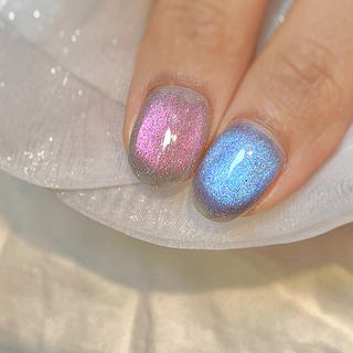 ⋆⸜ こんにちは ⸝⋆ 爪りりです ˖
カラージェルに重ねて輝きを楽しむマグネット♡
ブルーandパープルに光るの
綺麗すぎませんか(∩>ω<∩)
ピンクは宇宙っぽく光って
思わずかざしたくなるネイル
⟬ 可愛い × 実用的 ···▸お姉さんネイル♡ ⟭
キレイで長持ち✧
眺めるだけで幸せになるネイル…໒꒱
✻ - - - - - - - - - - - - - - - - - - - - - - - - - - ✻
#マグネットネイル
#レイヤーマグ
#ワンカラーネイル
#お姉さんネイル
#美フォルム
#大人可愛いネイル