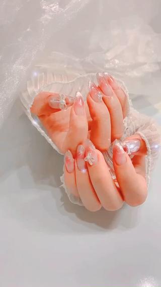 ネイル エムネイル サロンのネイルデザイン