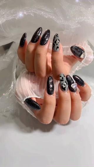 #スカルプ
#ヒョウ柄ネイル
#黒ネイル
#ギャルネイル
#秋ネイル