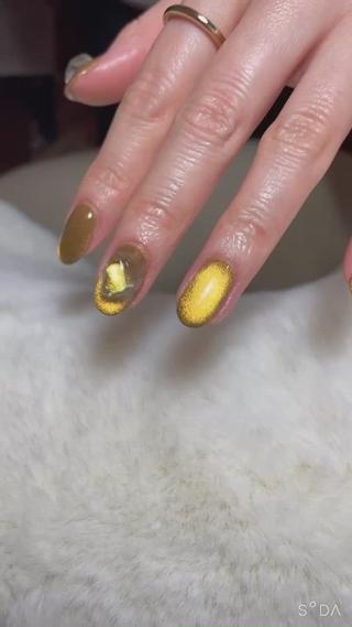 人気のマグネットネイル
お好きなベースカラーとマグネットカラーの組み合わせができます
*画像のストーンは別途