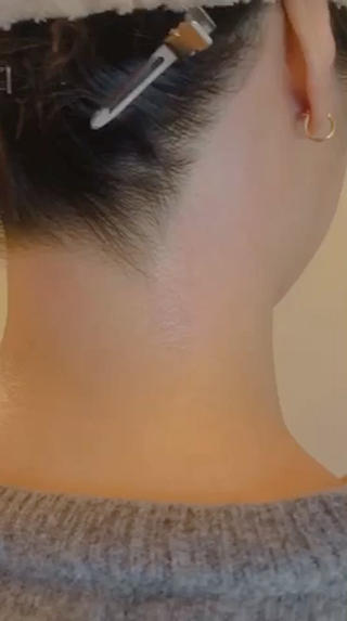 10分でキレイなうなじ美人になれる、うなじのワックス脱毛です。