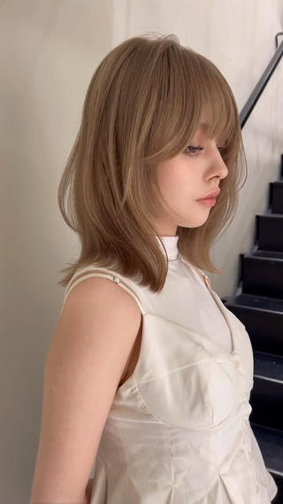 ミディアム カラー 小顔ボブ jilblanカホのヘアスタイル