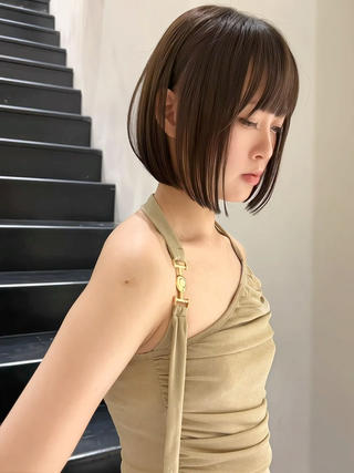 ショート カラー 小顔ボブ jilblanカホのヘアスタイル