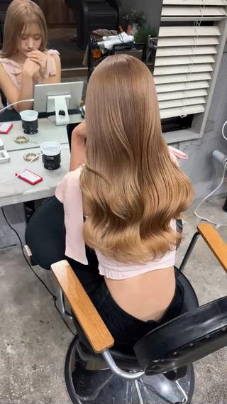 セミロング カラー 横浜ブリーチムラ直し ハイトーン/ブリーチのヘアスタイル